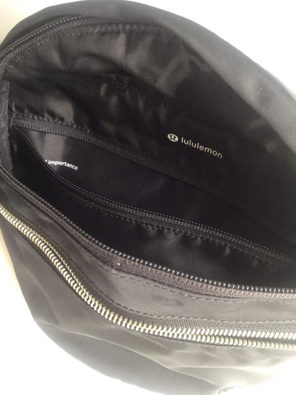 Lululemon city adventurer black belt bag Fanny pack